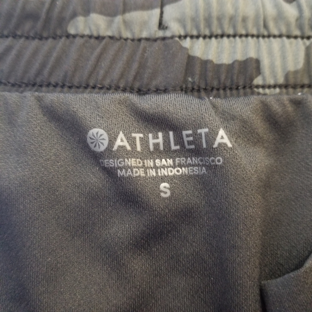 ATHLETA Mesh Racer Run Printed Short - Picture 7 of 14